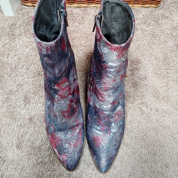 Free People boots - Picture 3 of 8